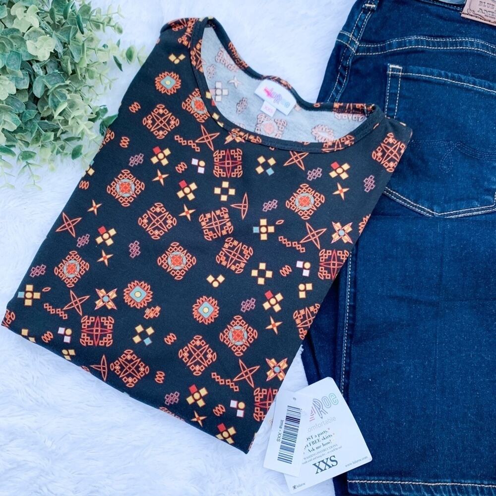 LuLaRoe | Size XXS Irma Printed Tunic